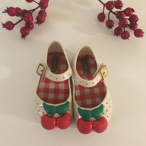 Mini melissa shoes